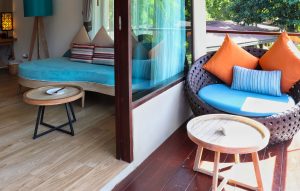 ห้องพัก ดีลักซ์พูลวิว (Deluxe Pool View)