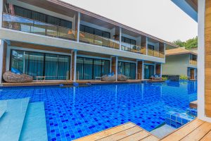 ซูพีเรีย พูล แอคเซส (Superior Pool Access)