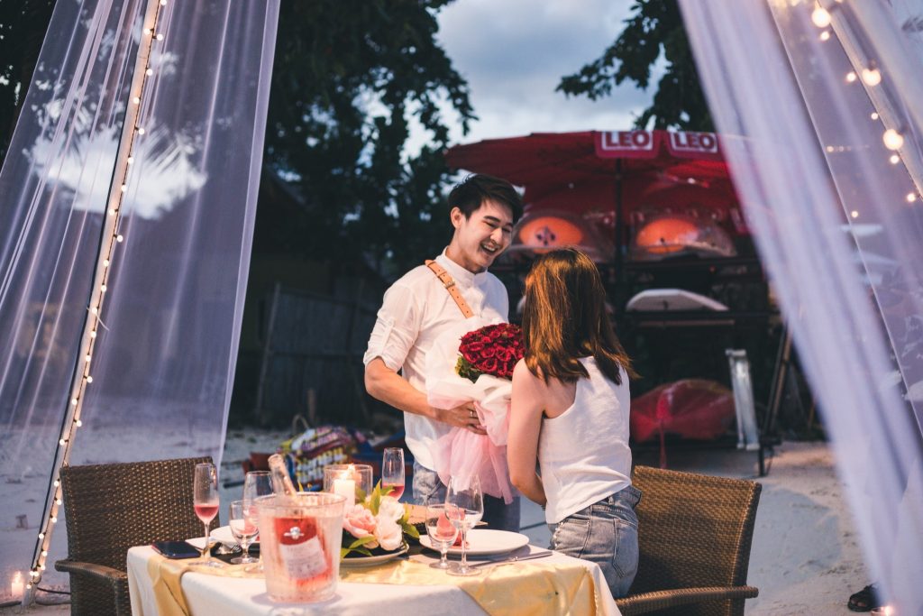 Beach wedding at Akira Lipe