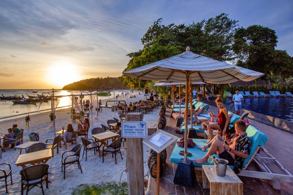 Dinner Koh Lipe by Akira Lipe