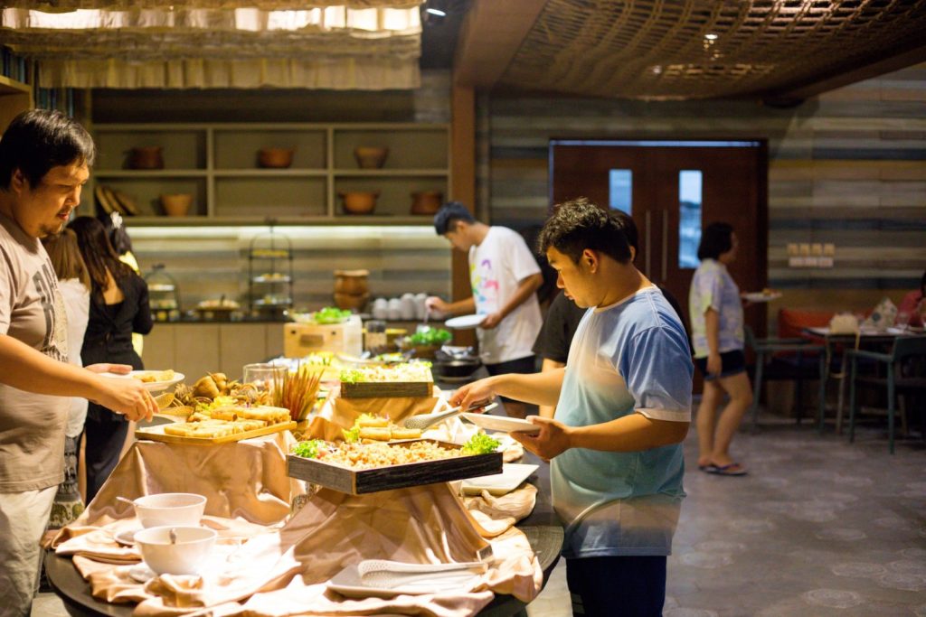 ห้องอาหารพัทยา (Pattaya Restaurant) ที่โรงแรม อนัญญา หลีเป๊ะ