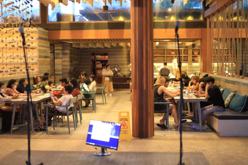 ห้องอาหารพัทยา (Pattaya Restaurant) ที่โรงแรม อนัญญา หลีเป๊ะ