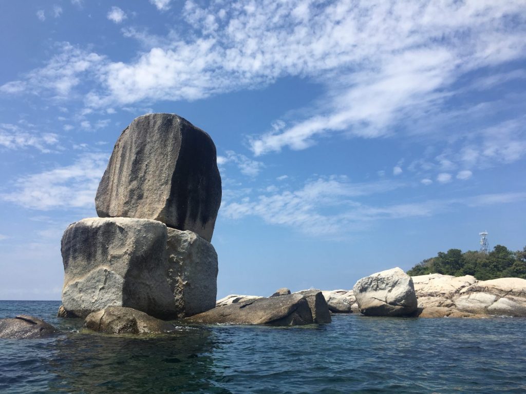 เกาะหินซ้อน (Koh Hin Son)
