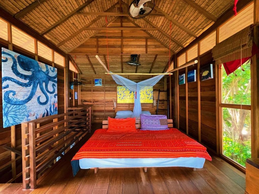 แคสอะเวย์ รีสอร์ท เกาะหลีเป๊ะ (Castaway Resort Koh Lipe)