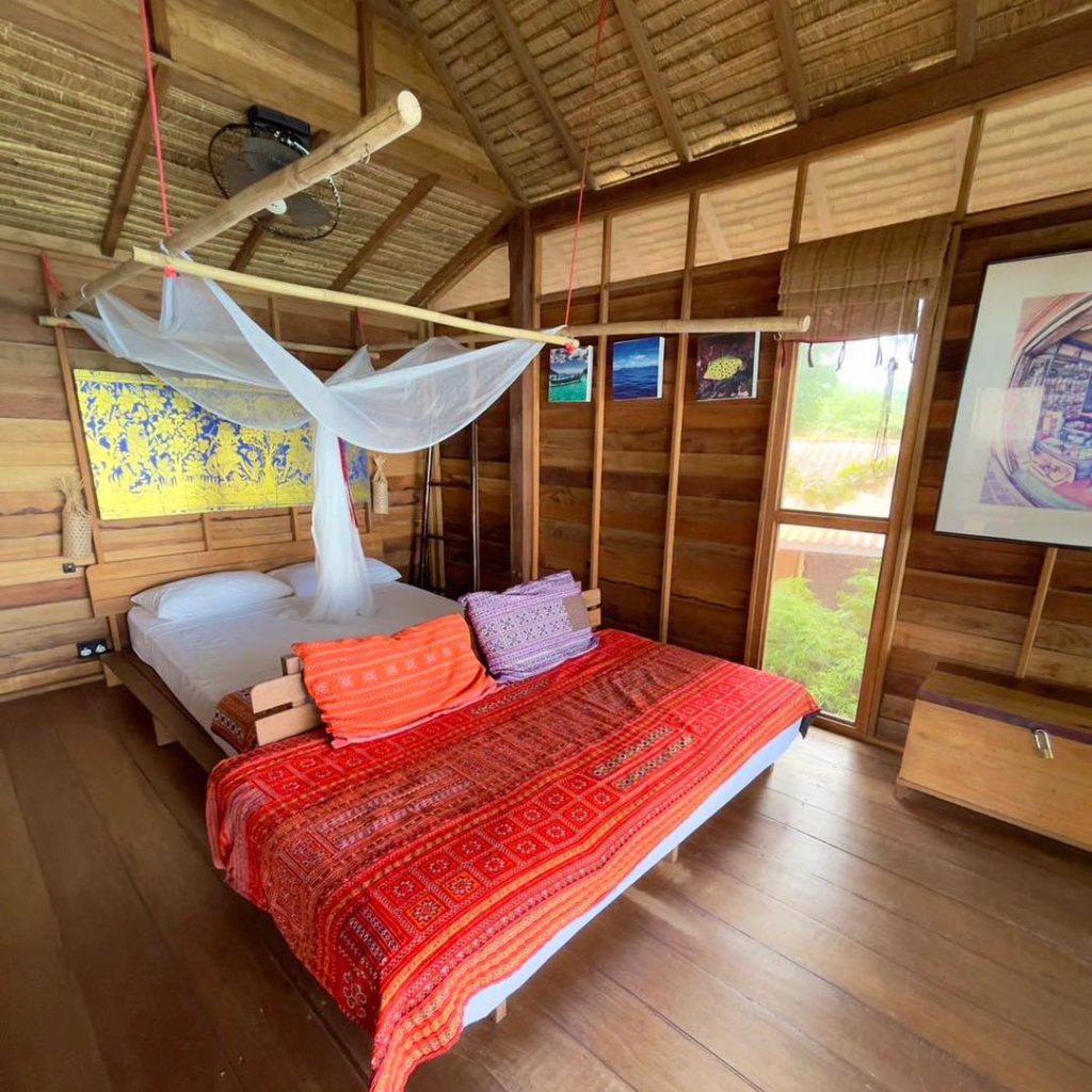 แคสอะเวย์ รีสอร์ท เกาะหลีเป๊ะ (Castaway Resort Koh Lipe)