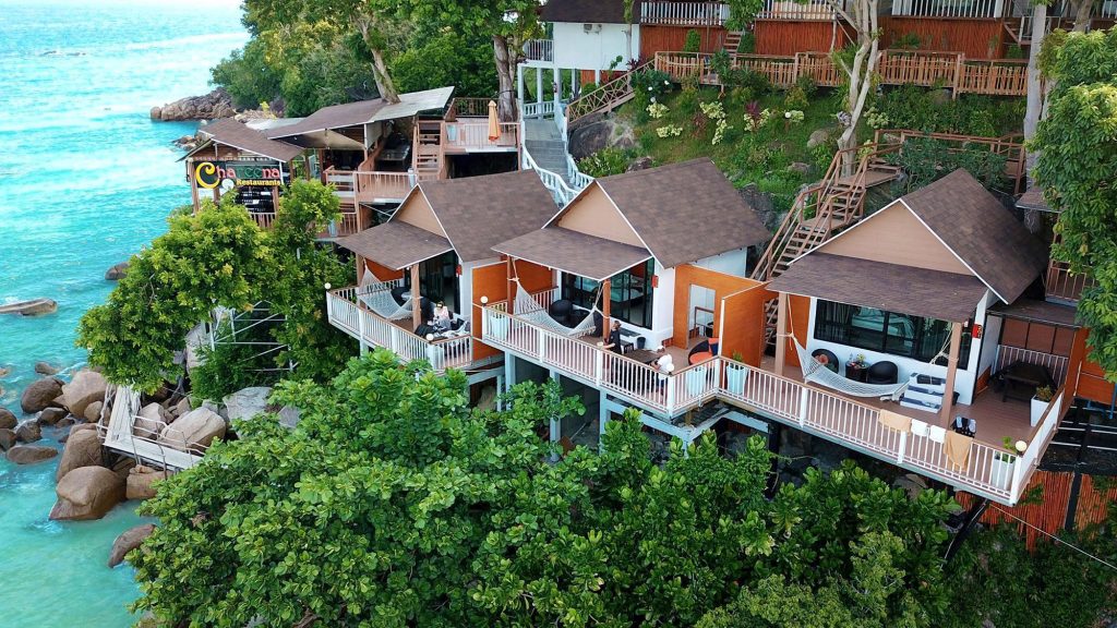 ชารีนา ฮิลล์ บีช รีสอร์ต (Chareena Hill Beach Resort)